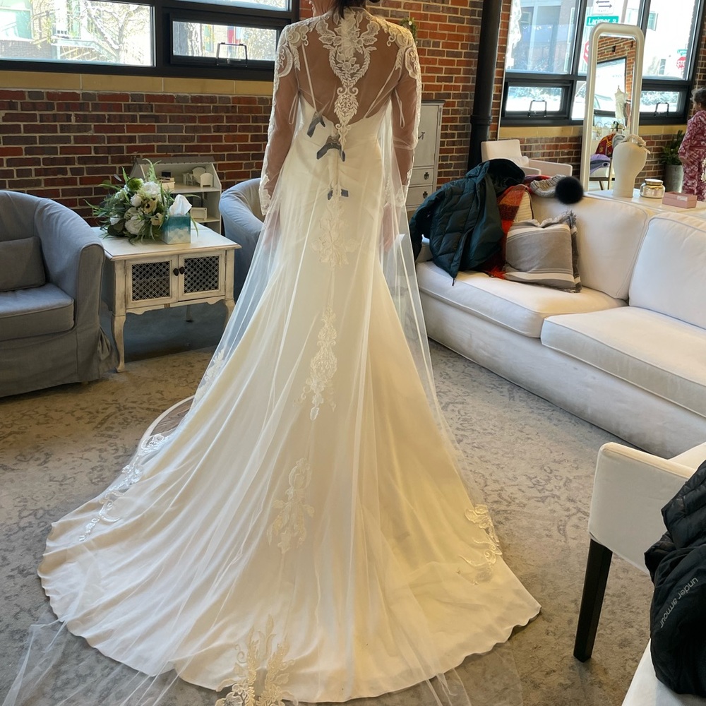Pronovias Garni Gown